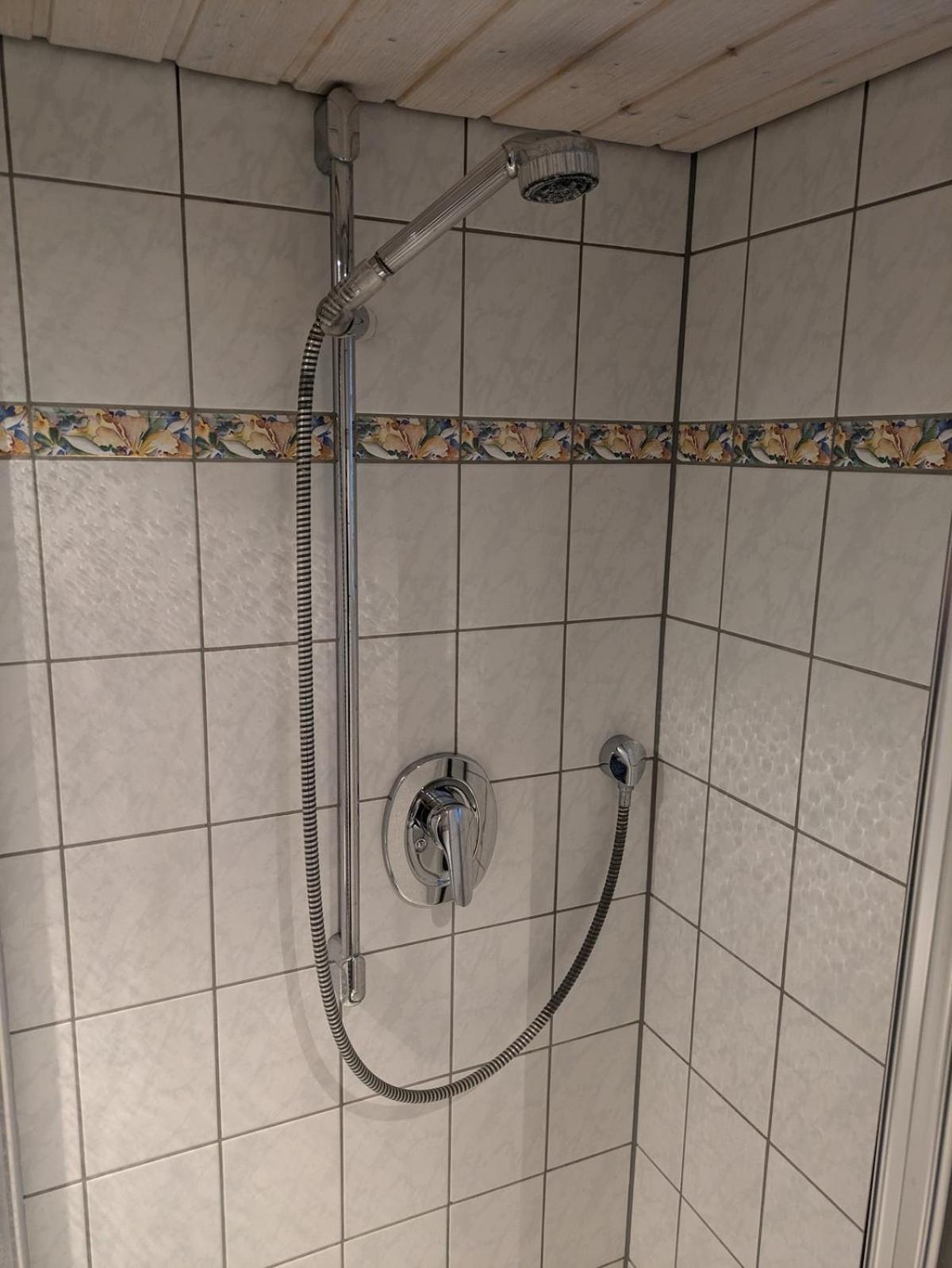 Gemuetliches Nest Im Basement Apartment Вейлбург Екстериор снимка