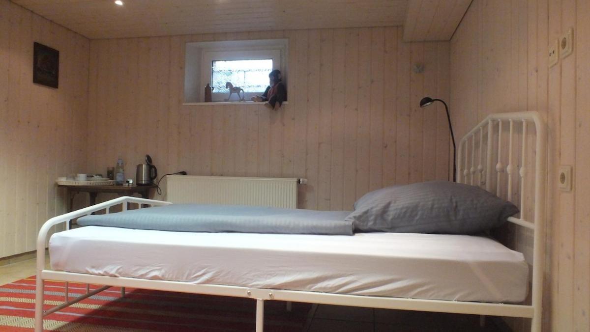 Gemuetliches Nest Im Basement Apartment Вейлбург Екстериор снимка